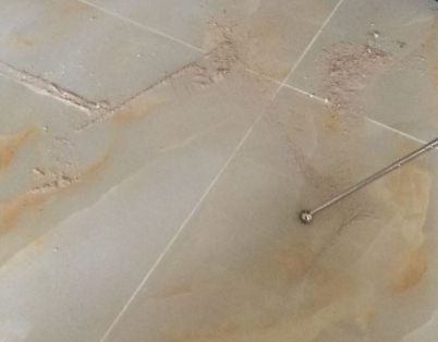 曹妃甸瓷砖空鼓维修公司分享粘合剂选择不当在瓷砖铺贴过程中可能导致以下问题